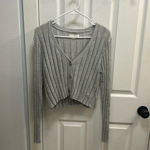Aeropostale Grey Long Sleeve Cropped Button Up Sweater Size Medium WORN ONCE